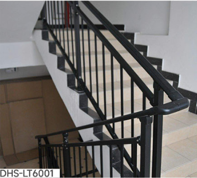 楼梯扶手